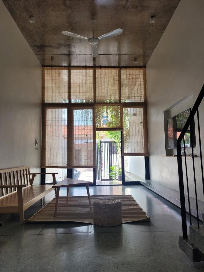Noi Bai Flight Path Homestay Hanoi Exterior foto